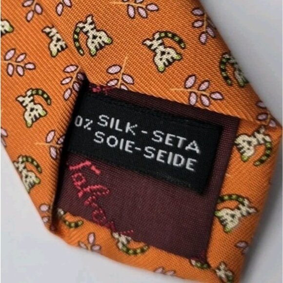 SALVATORE FERRAGAMO Made in Italy TIGER All Over Print Orange Silk Necktie Tie - Picture 7 of 7